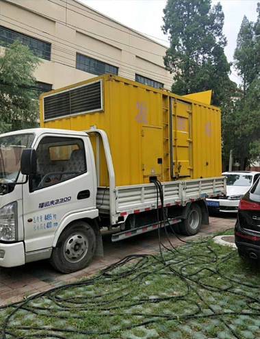 平果发电车出租-柴油发电机组排烟系统设计要求及其考虑因素